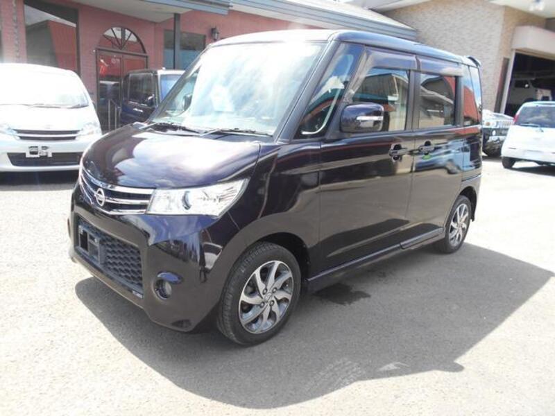 NISSAN ROOX