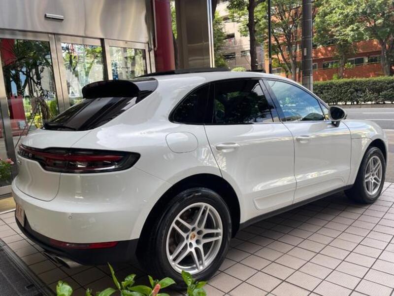 MACAN