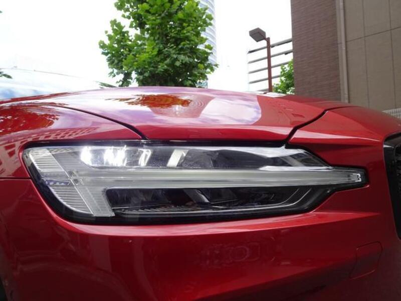 V60