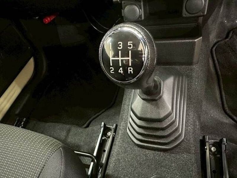 JIMNY SIERRA