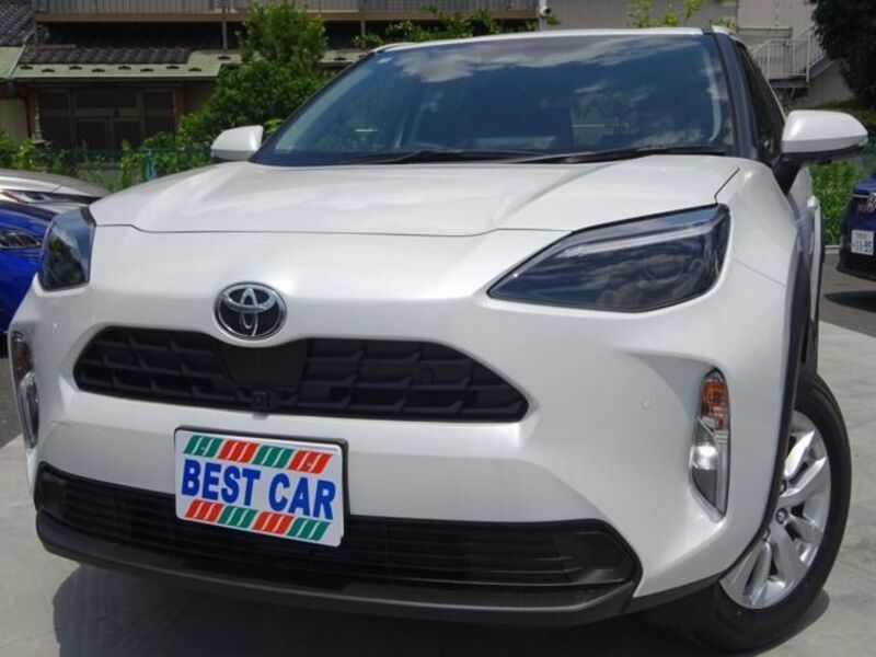 TOYOTA YARIS CROSS