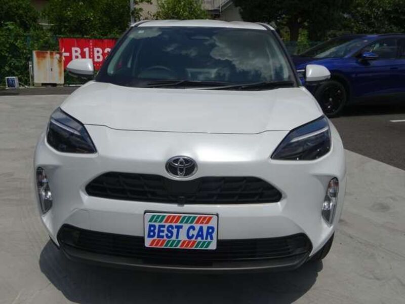 YARIS CROSS
