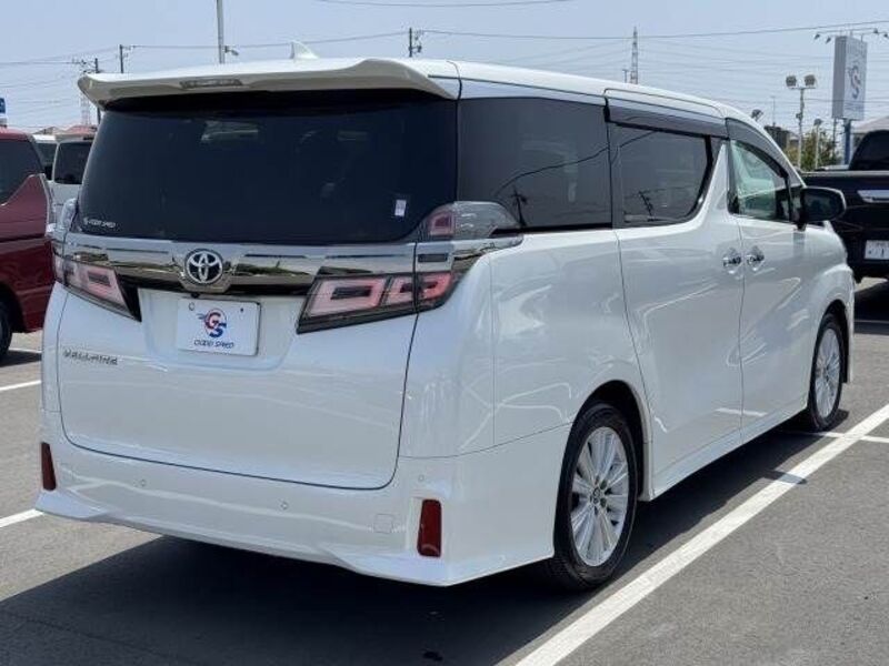 VELLFIRE