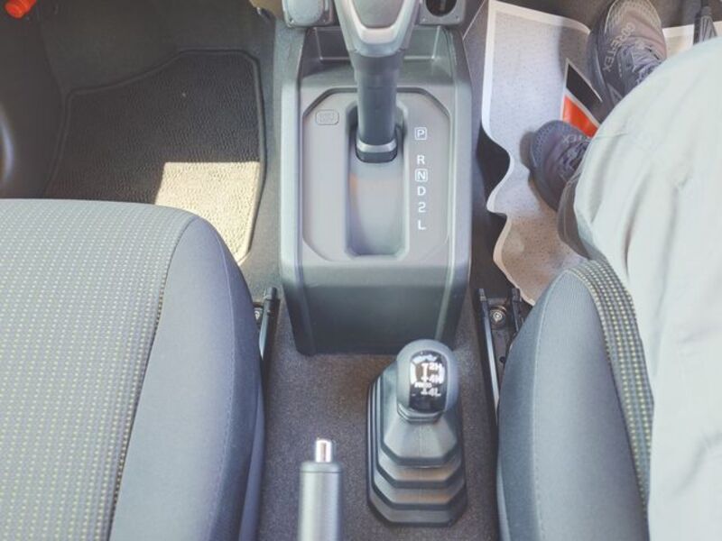 JIMNY SIERRA