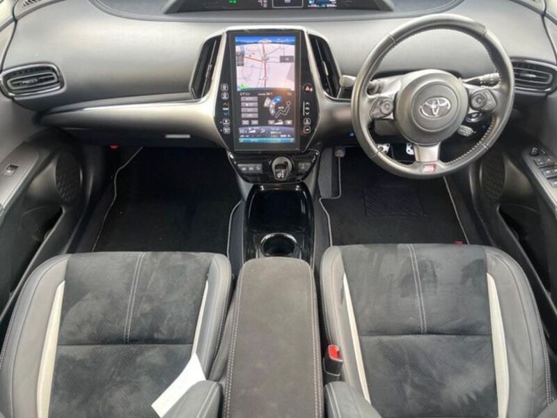 PRIUS PHV