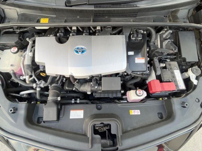 PRIUS PHV