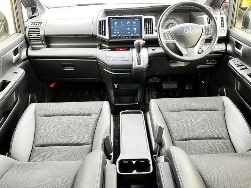 STEPWAGON SPADA