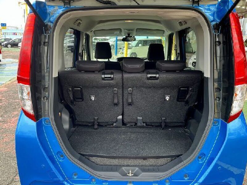 ROOMY