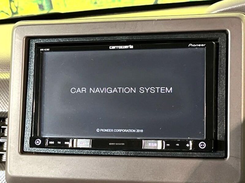 N BOX