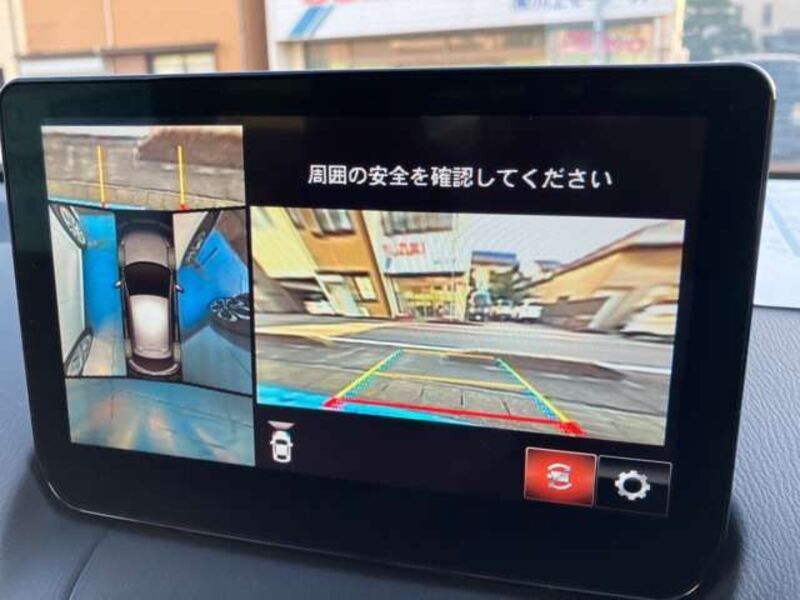 MAZDA2