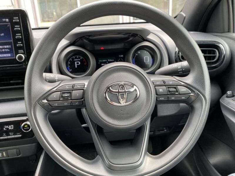 YARIS
