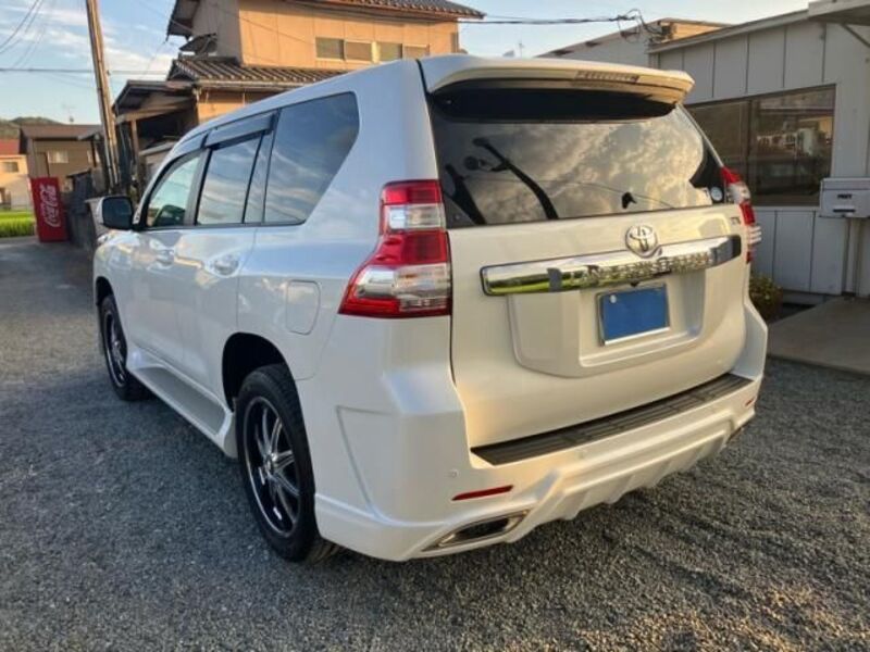 LAND CRUISER PRADO