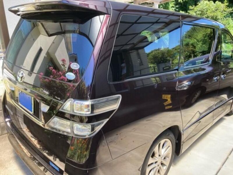 VELLFIRE