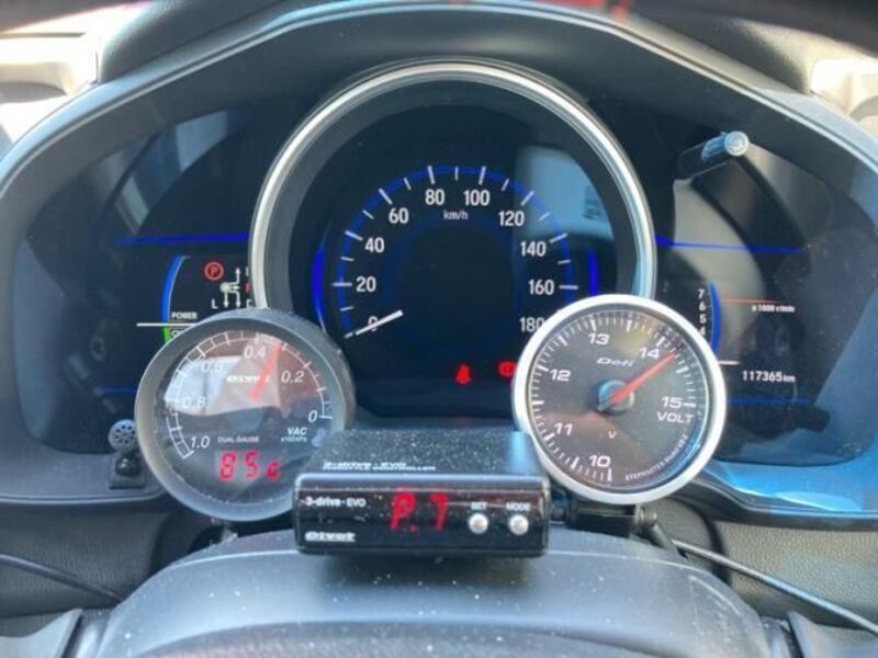 FIT HYBRID