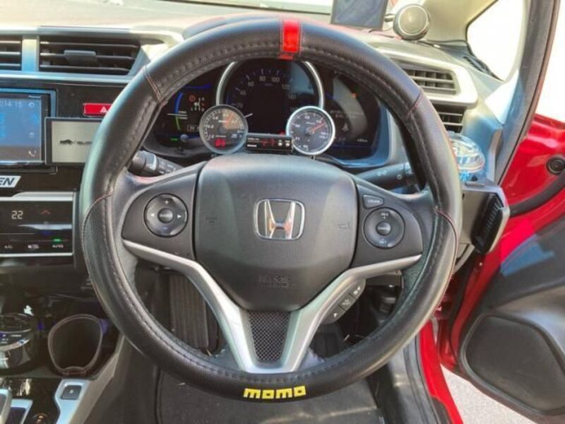 FIT HYBRID