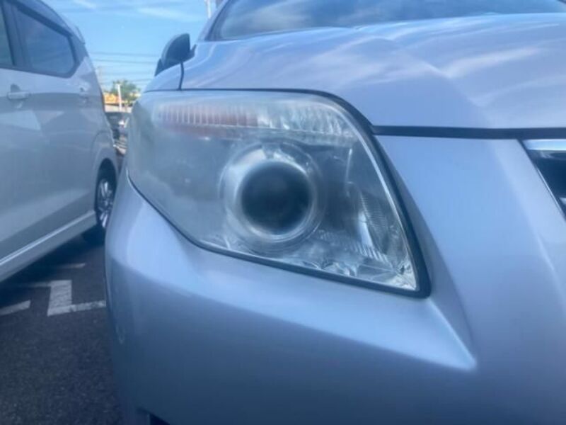 COROLLA AXIO