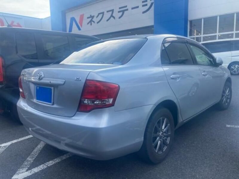 COROLLA AXIO
