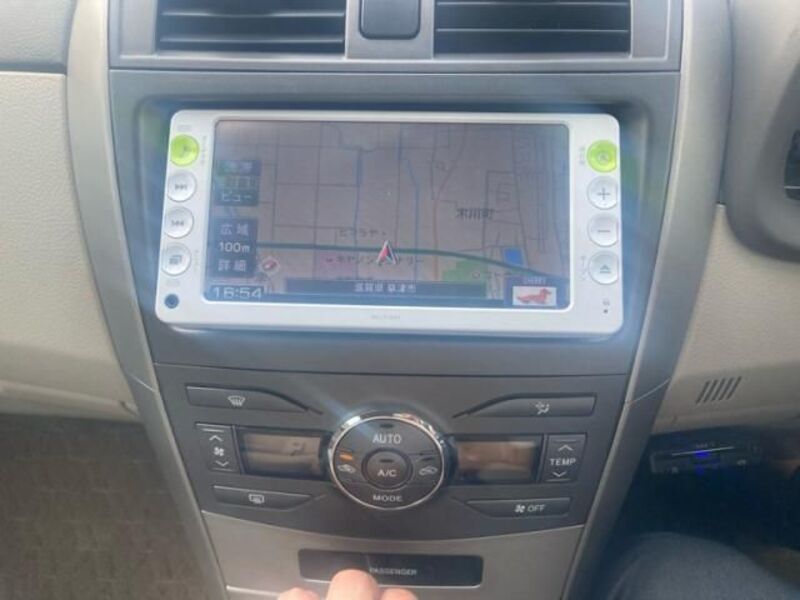 COROLLA AXIO