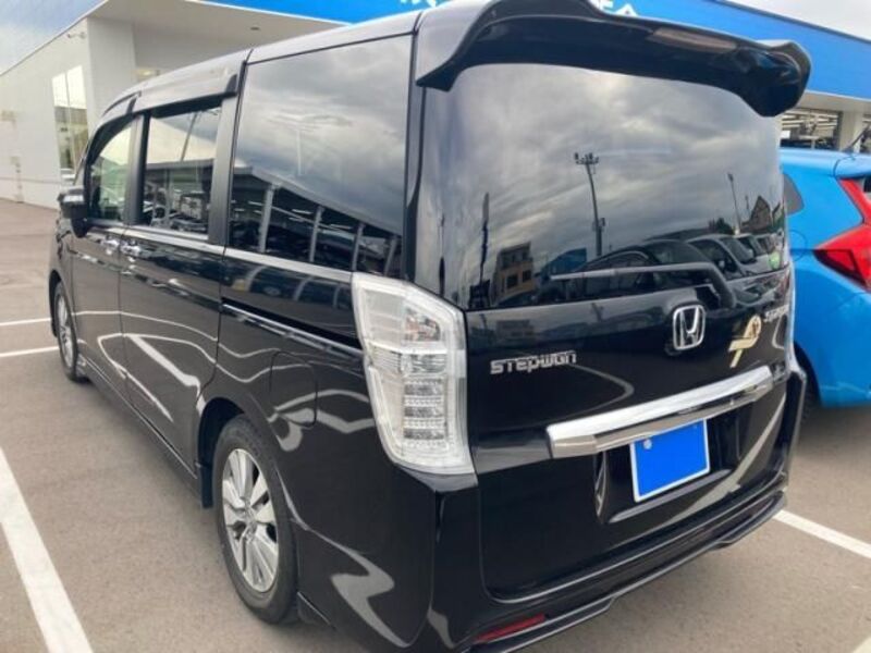 STEPWAGON SPADA