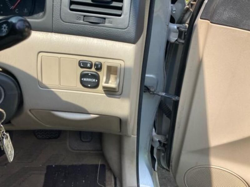 COROLLA SPACIO
