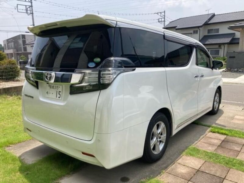 VELLFIRE