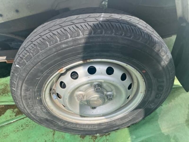 MINICAB TRUCK