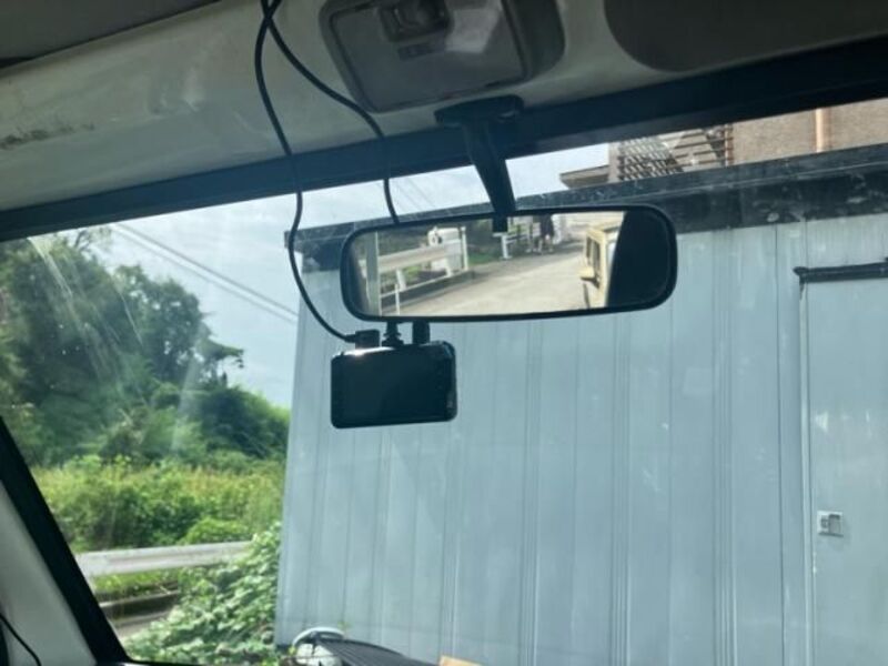 MINICAB TRUCK