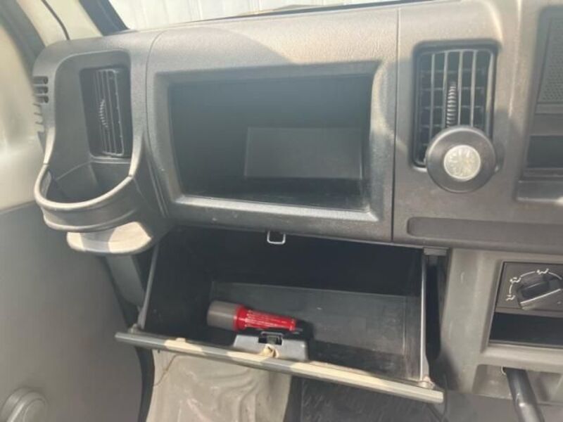 MINICAB TRUCK