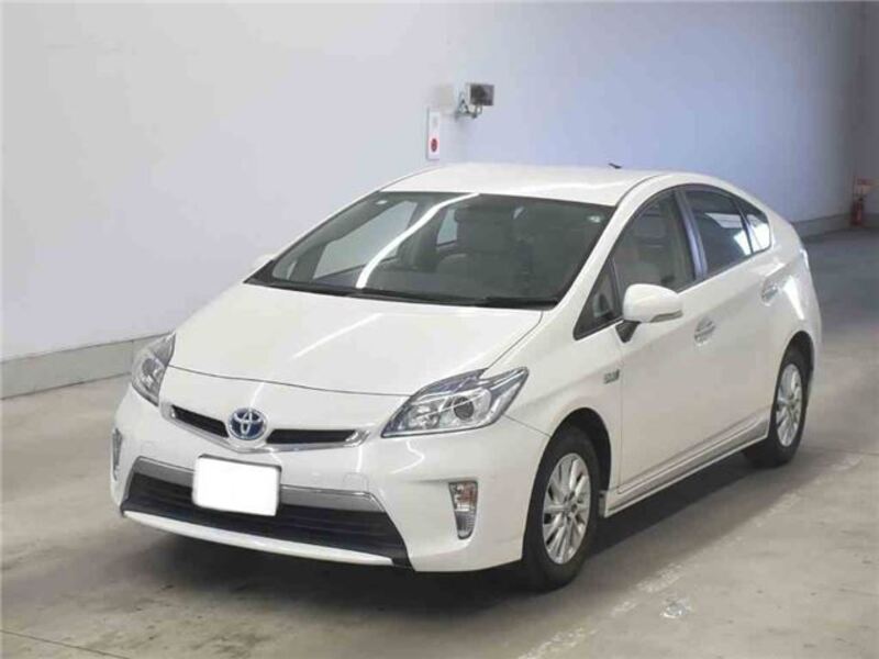 PRIUS PHV