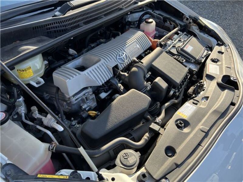 PRIUS PHV