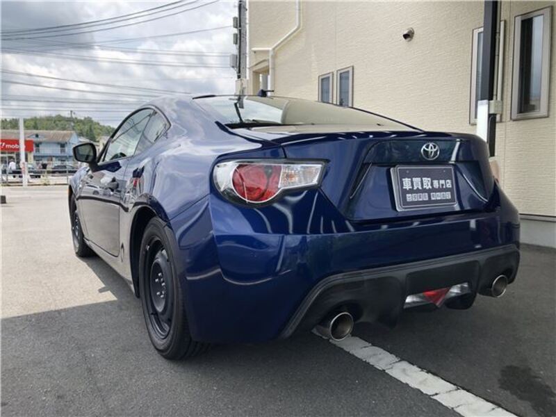 86