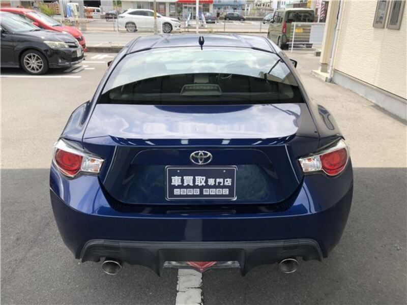 86