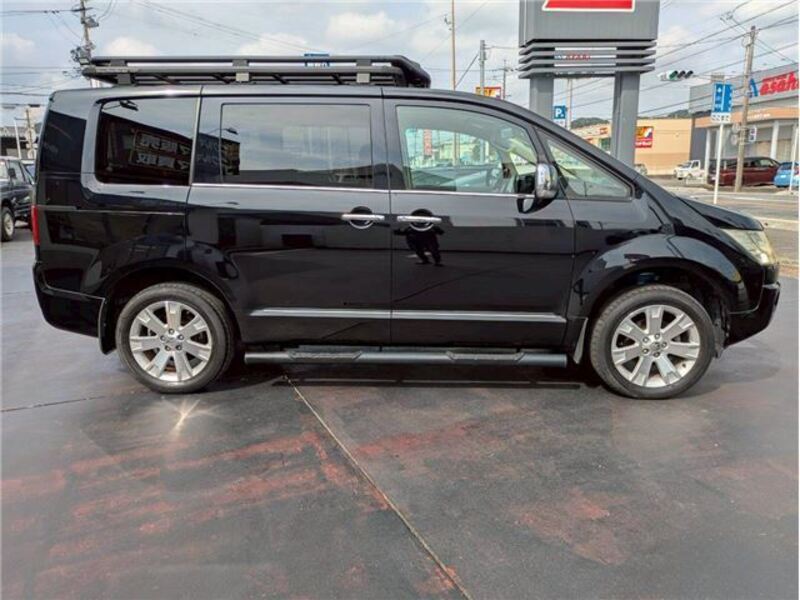 DELICA D5