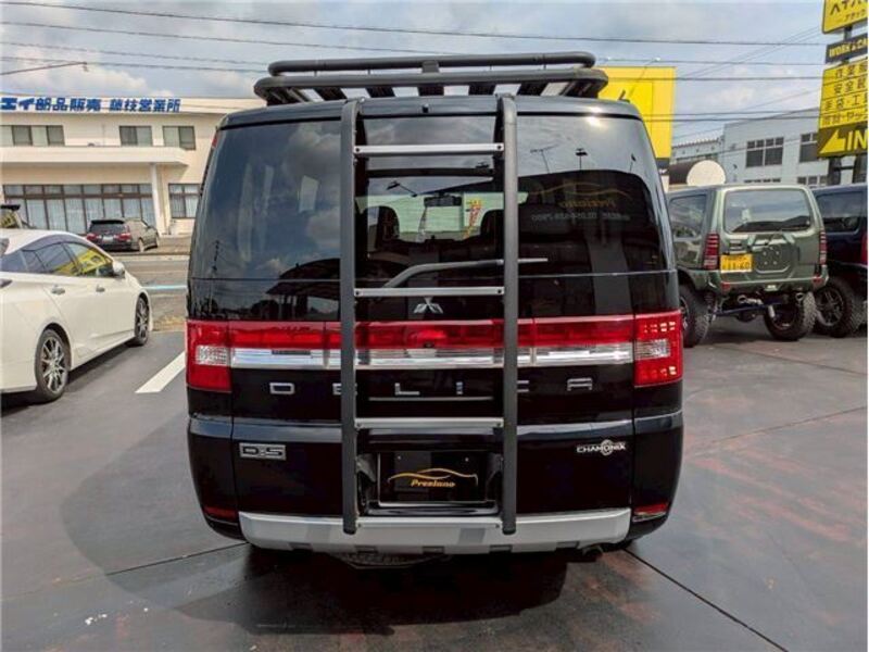 DELICA D5