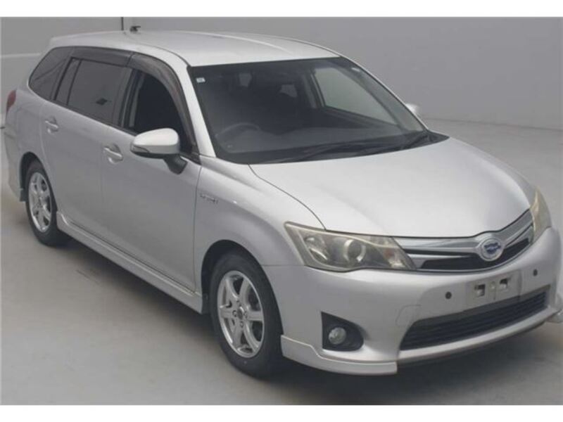 TOYOTA COROLLA FIELDER