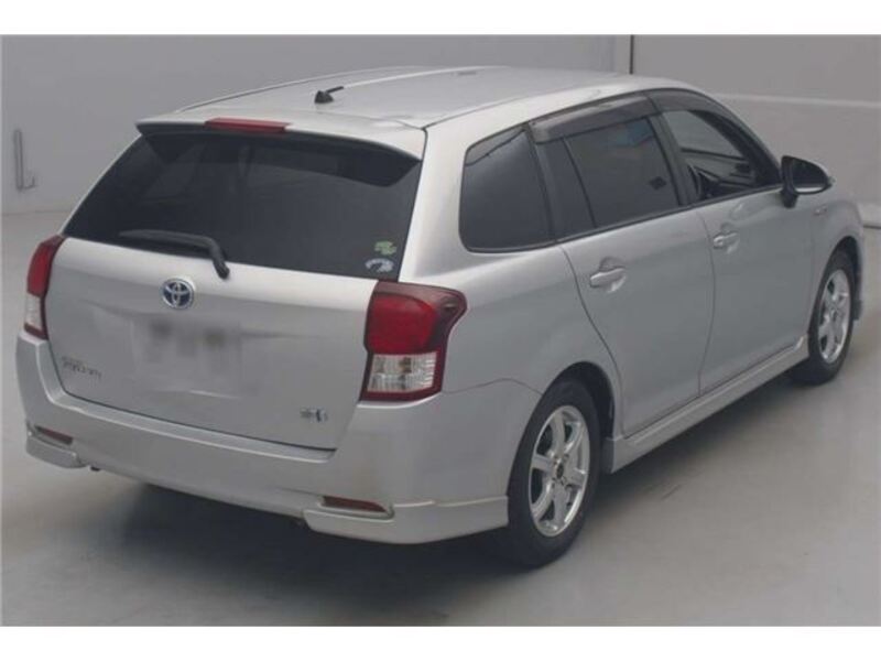 COROLLA FIELDER