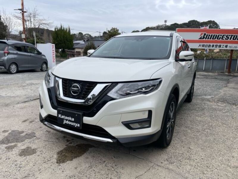 X-TRAIL-0