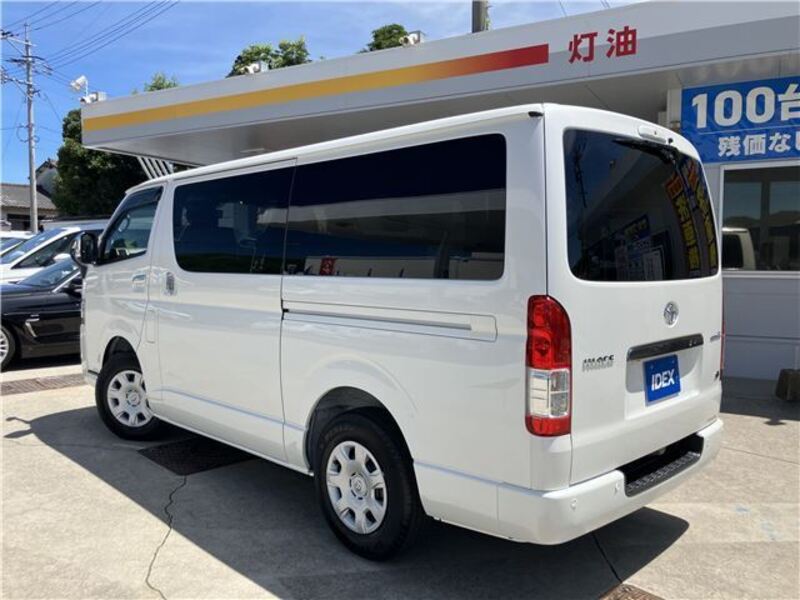 HIACE