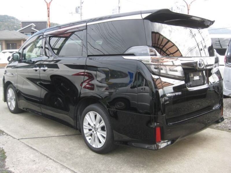 VELLFIRE