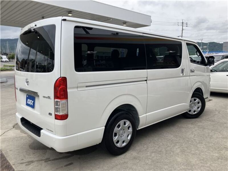 HIACE