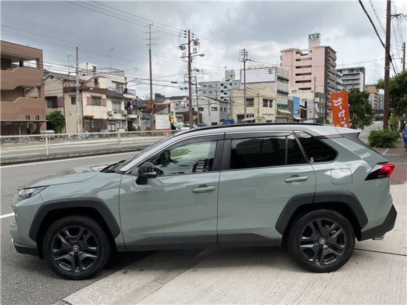 RAV4