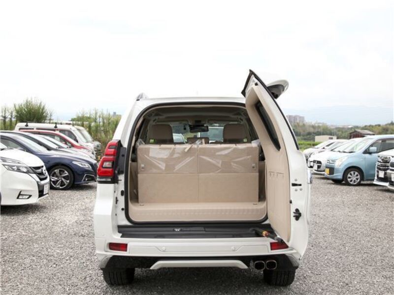 LAND CRUISER PRADO