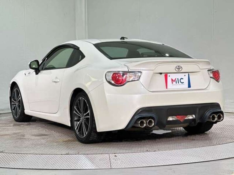 86