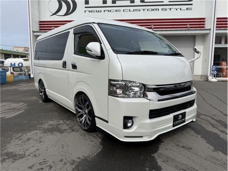 HIACE VAN