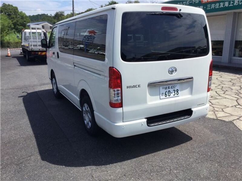 HIACE