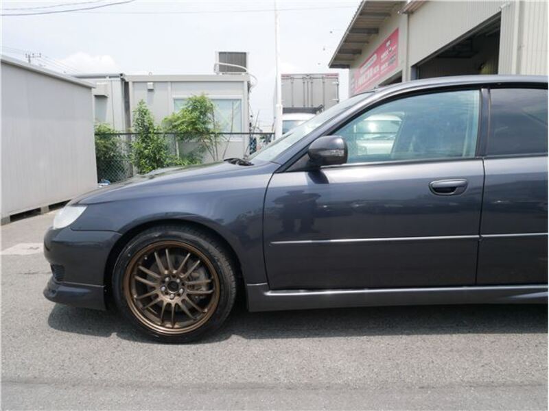 LEGACY B4