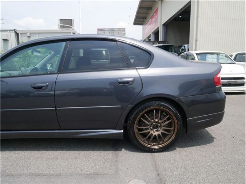 LEGACY B4