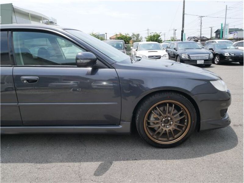 LEGACY B4