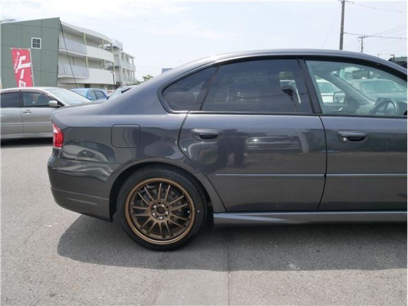 LEGACY B4