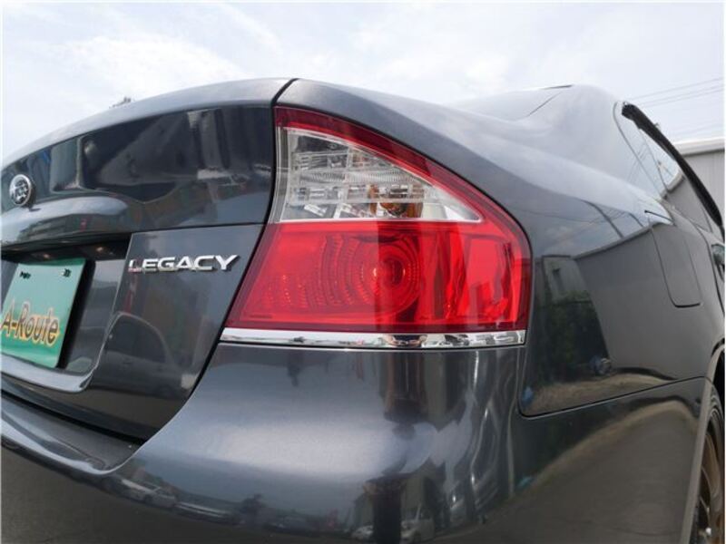 LEGACY B4